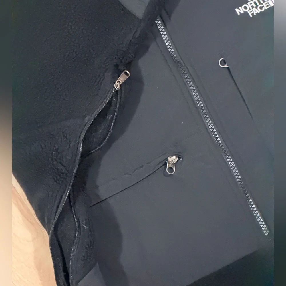The North Face Black Men's Hybrid Fleece Performance Jacket